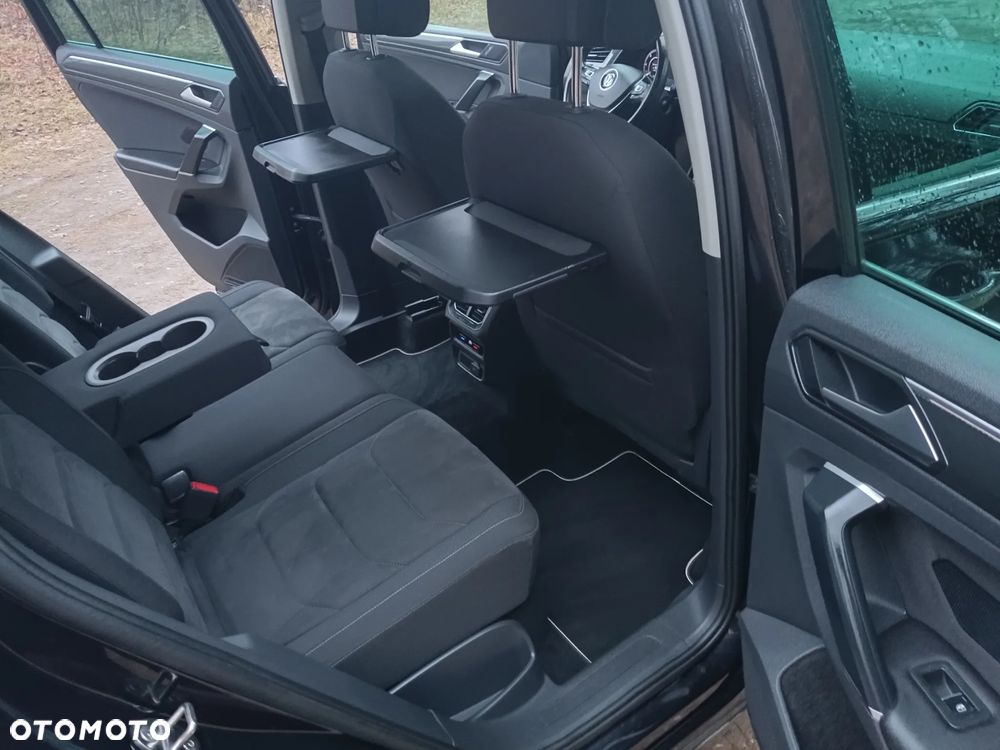 Volkswagen Tiguan 2.0 TDI SCR R-Line - 29