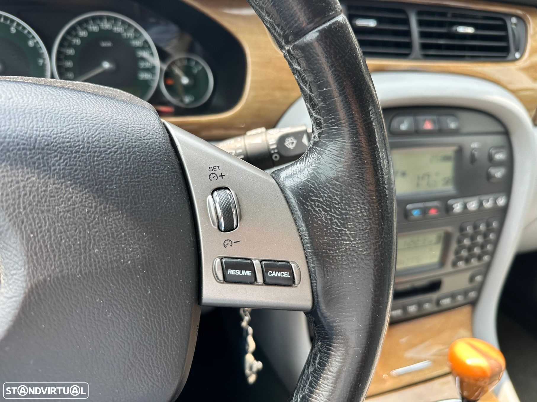 Jaguar X-Type - 12