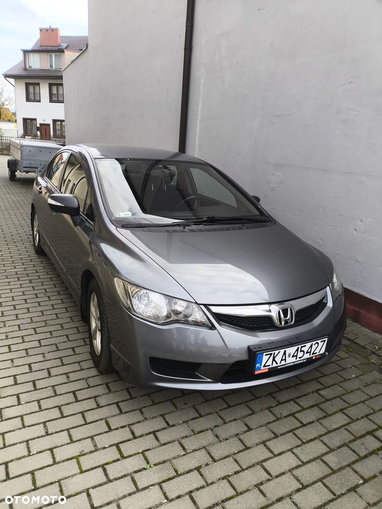 Honda Civic 1.8 Comfort - 3