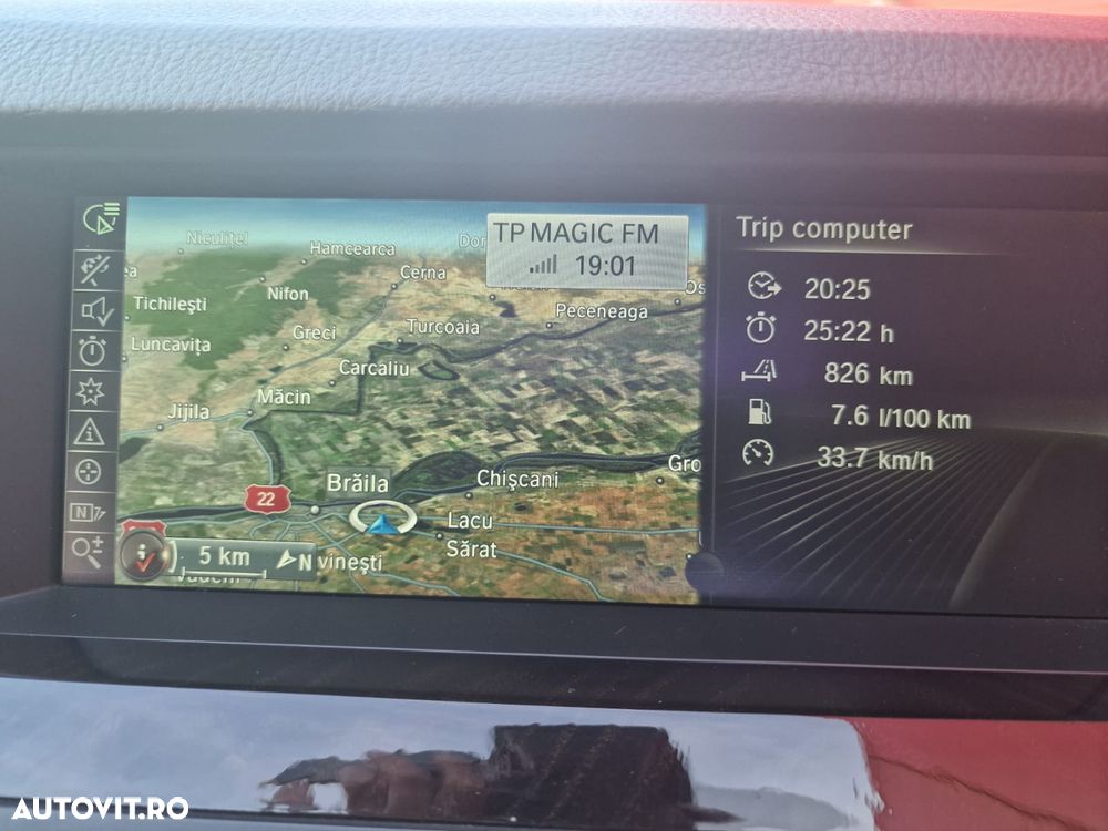 BMW Seria 5 525d xDrive - 8