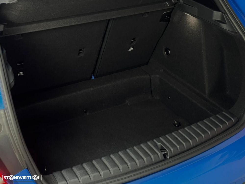 BMW M135i xDrive Pack Color Vision - 40