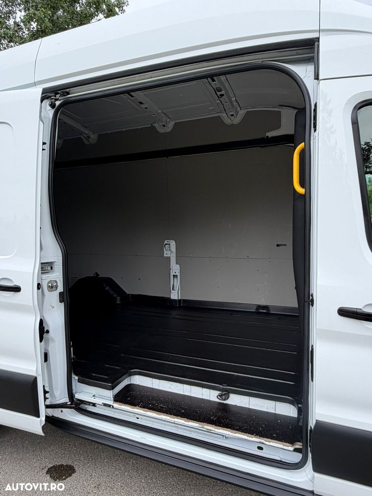 Ford Transit - 9