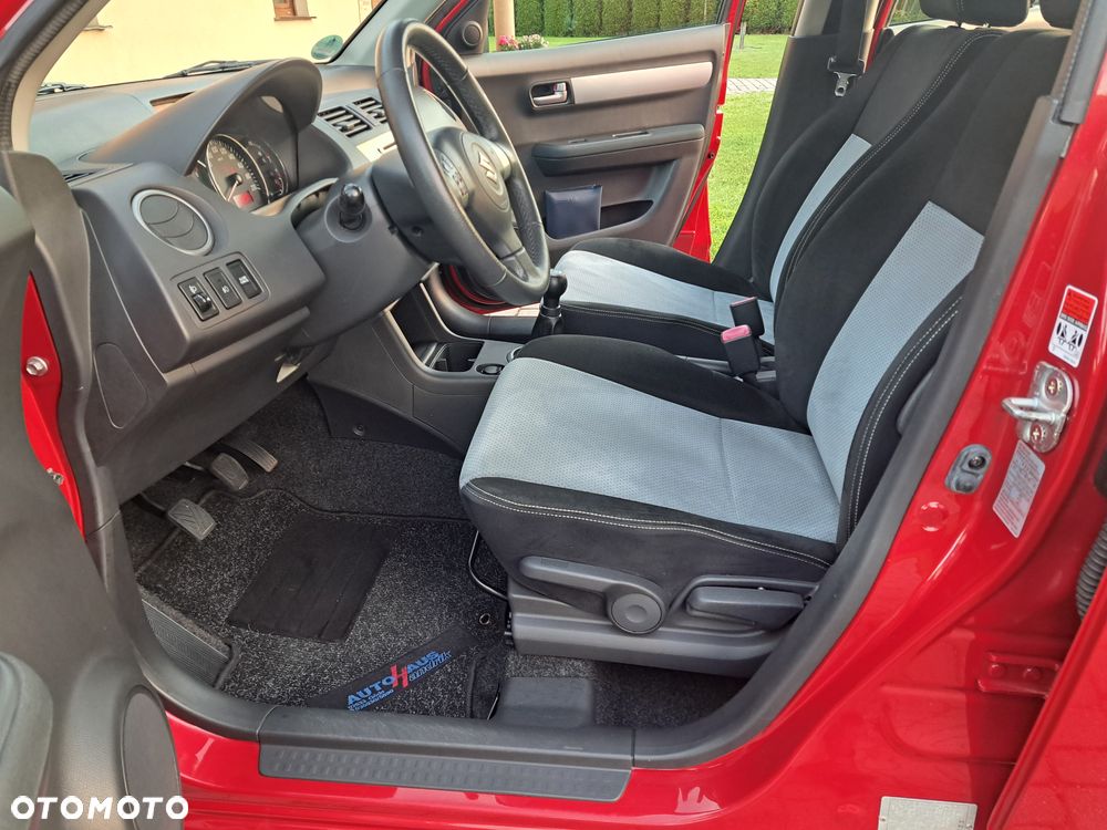 Suzuki Swift 1.3 Comfort dance - 19