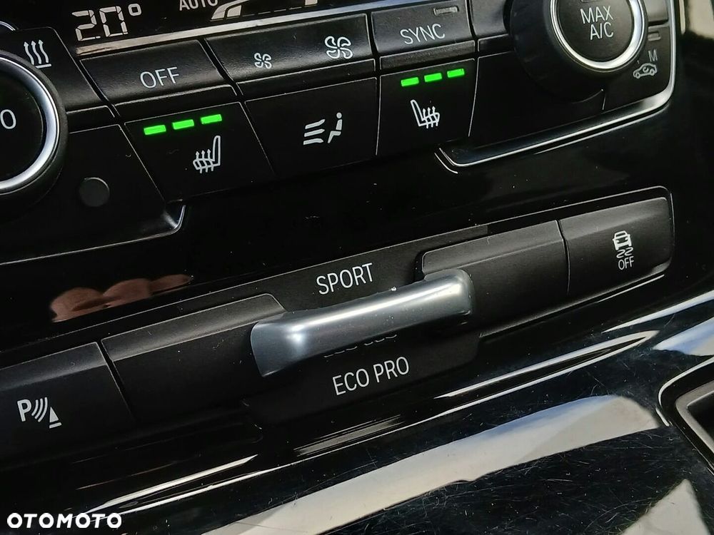 BMW Seria 2 218d GT M Sport - 31