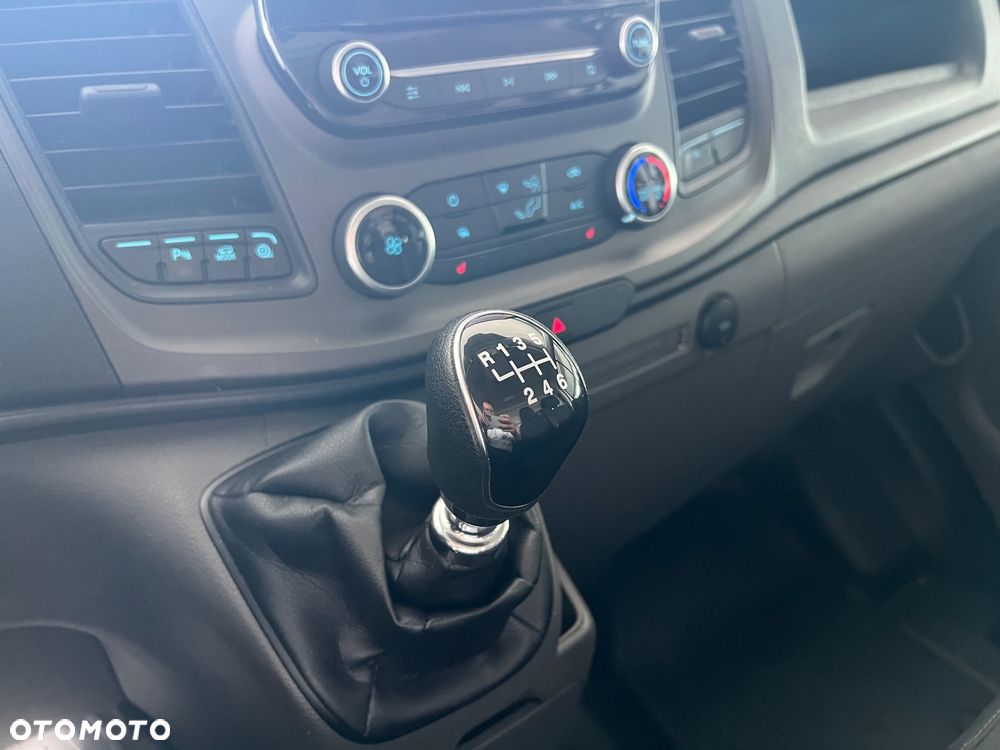 Ford Transit custom - 32