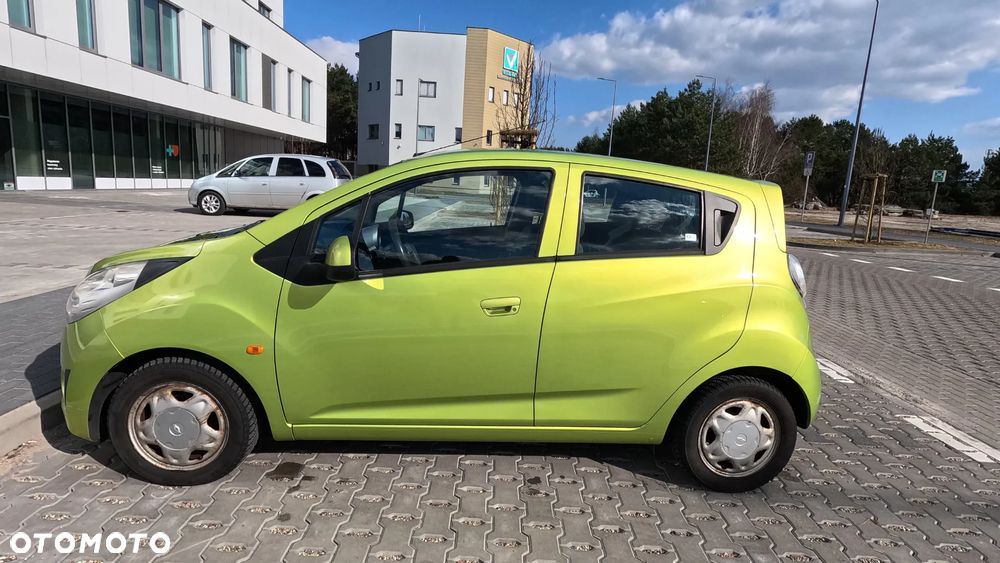 Chevrolet Spark 1.0 - 9