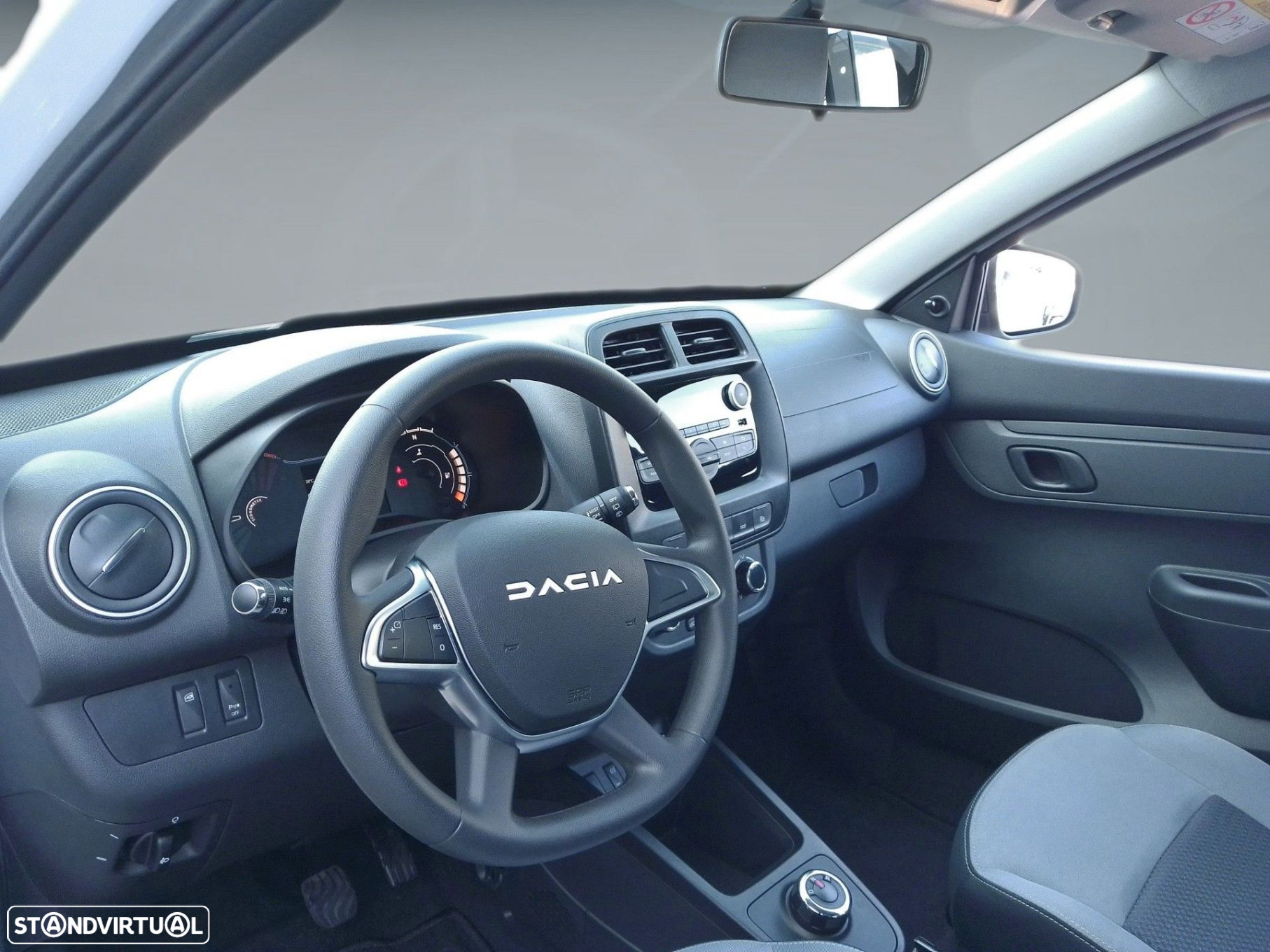 Dacia Spring - 11