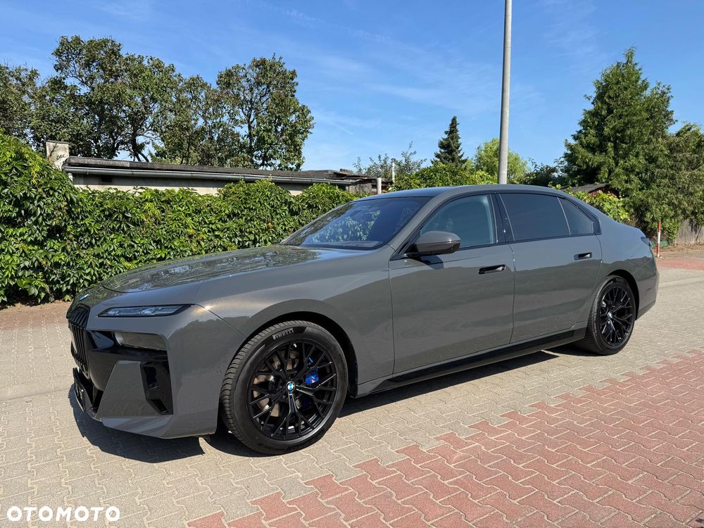 BMW Seria 7 740d xDrive mHEV Individual Edition sport - 16