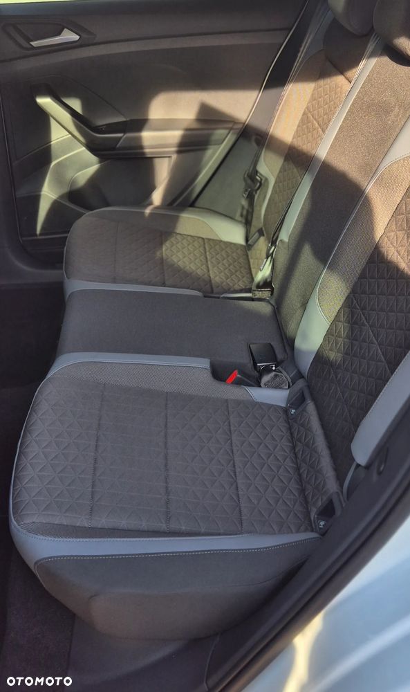 Volkswagen T-Cross 1.0 TSI Life DSG - 24