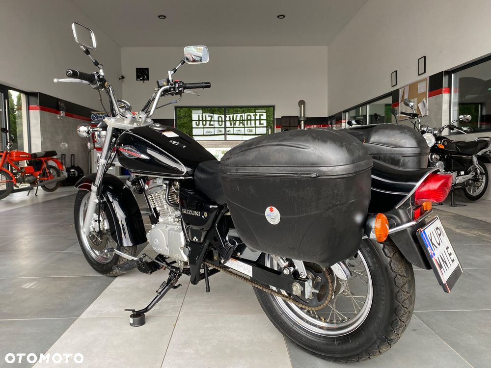 Suzuki Marauder - 4