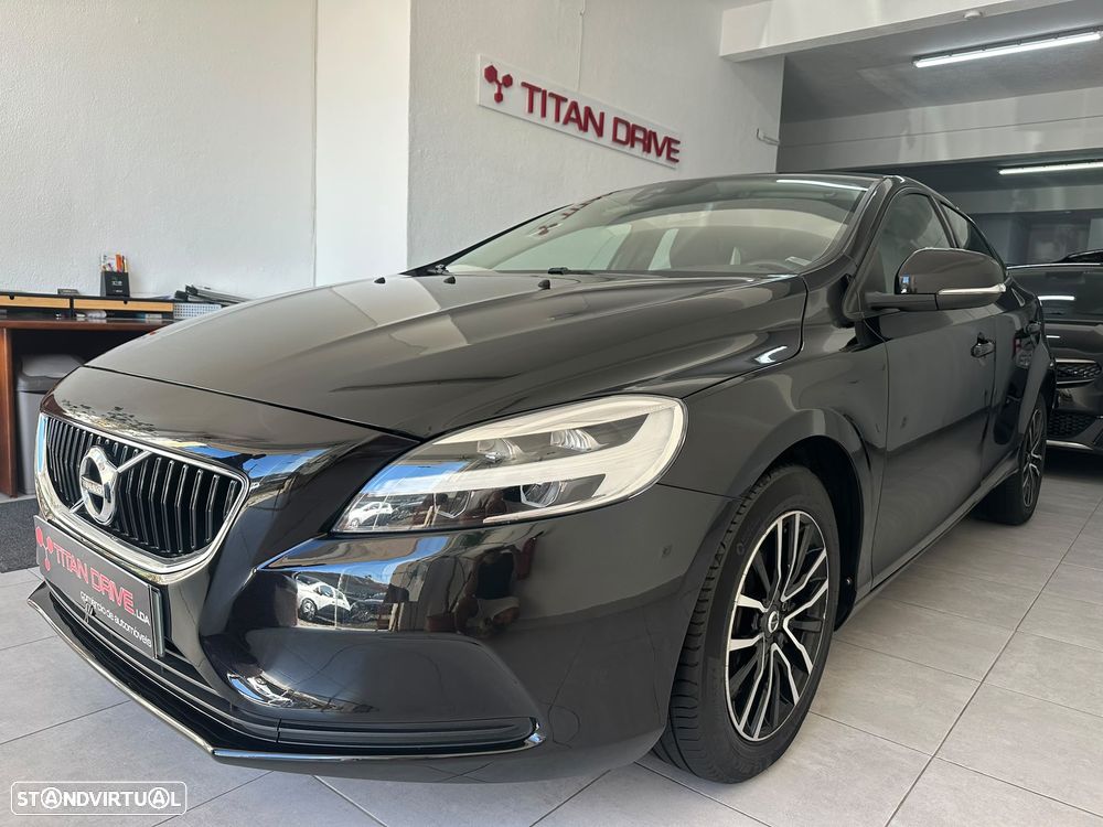 Volvo V40 2.0 D3 Kinetic Geartronic - 2