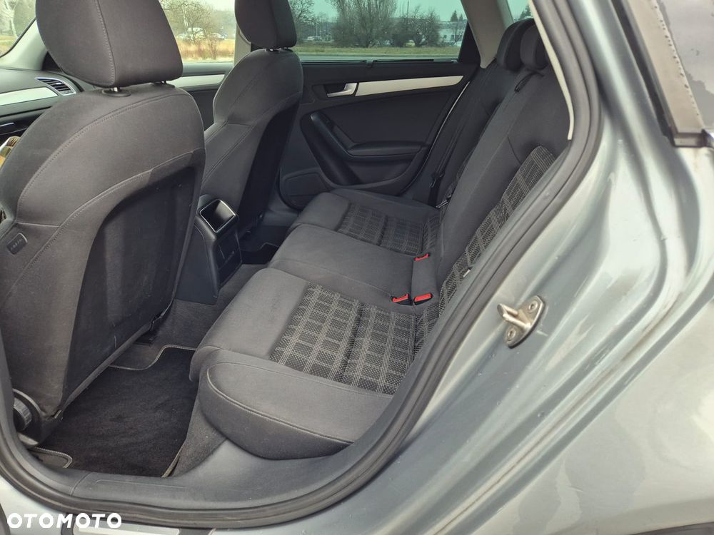 Audi A4 Avant 2.0 TDI e DPF S line Sportpaket - 14