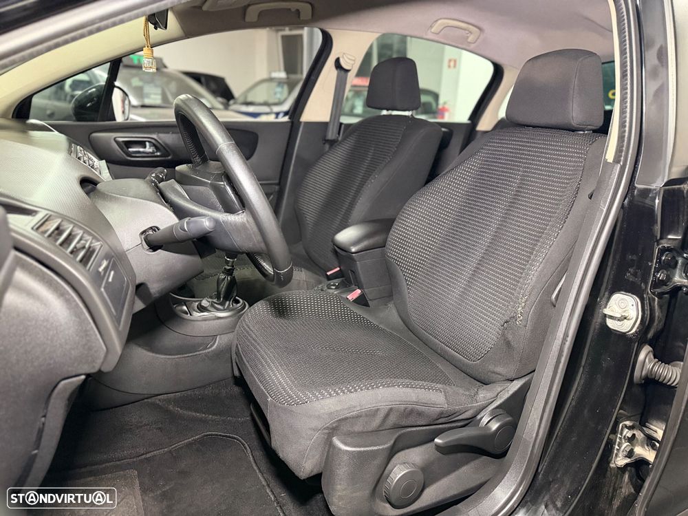 Citroën C4 1.6 HDi Exclusive - 11