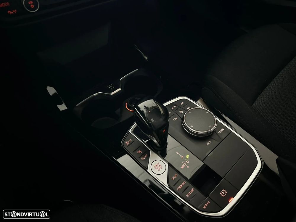 BMW 116 d Aut. Advantage - 28