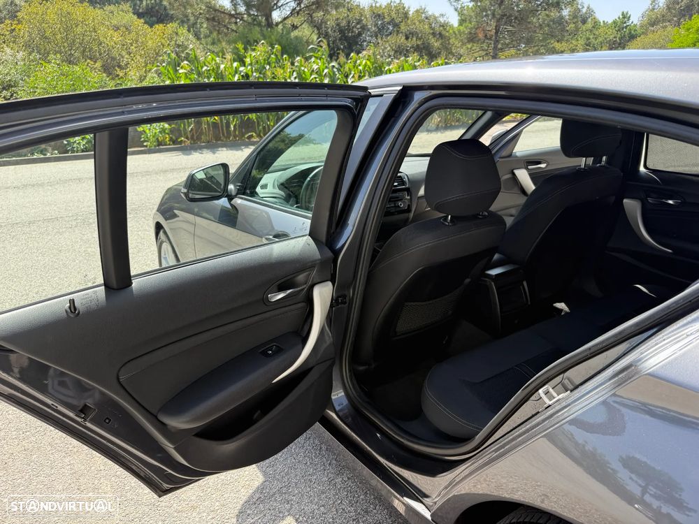BMW 116 d EfficientDynamics - 12