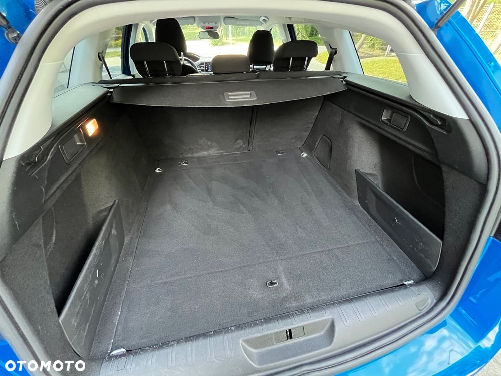 Peugeot 308 BlueHDi 130 EAT8 Business - 22