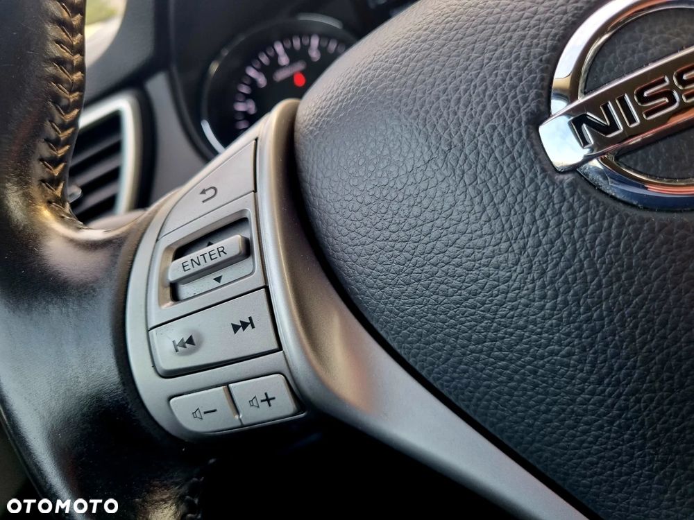 Nissan Qashqai 1.2 DIG-T Visia - 16