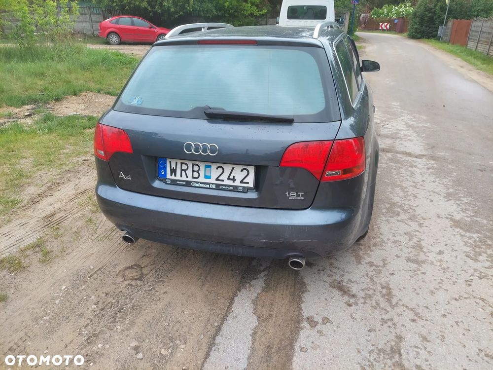 Audi A4 Avant 1.8 T quattro - 17