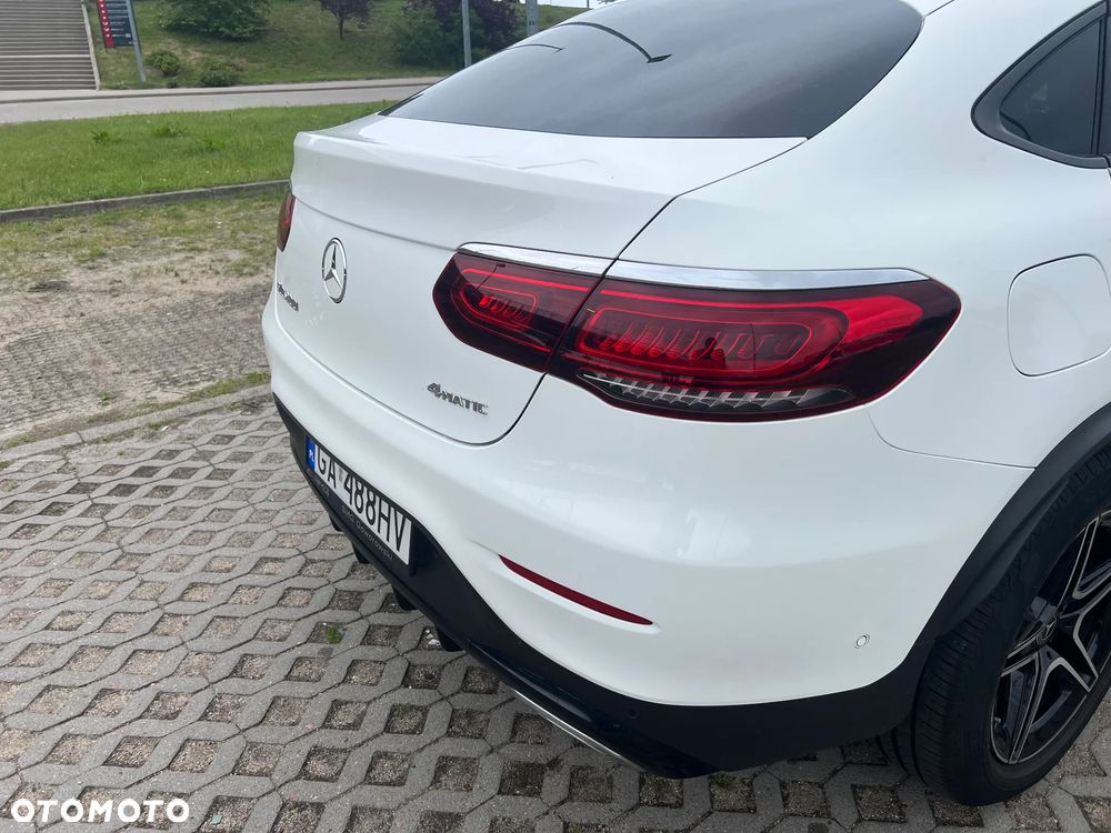 Mercedes-Benz GLC - 14