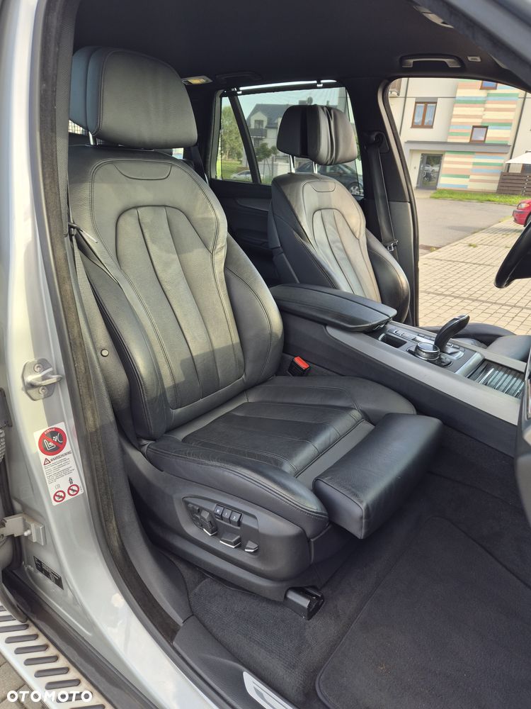 BMW X5 xDrive40d - 32