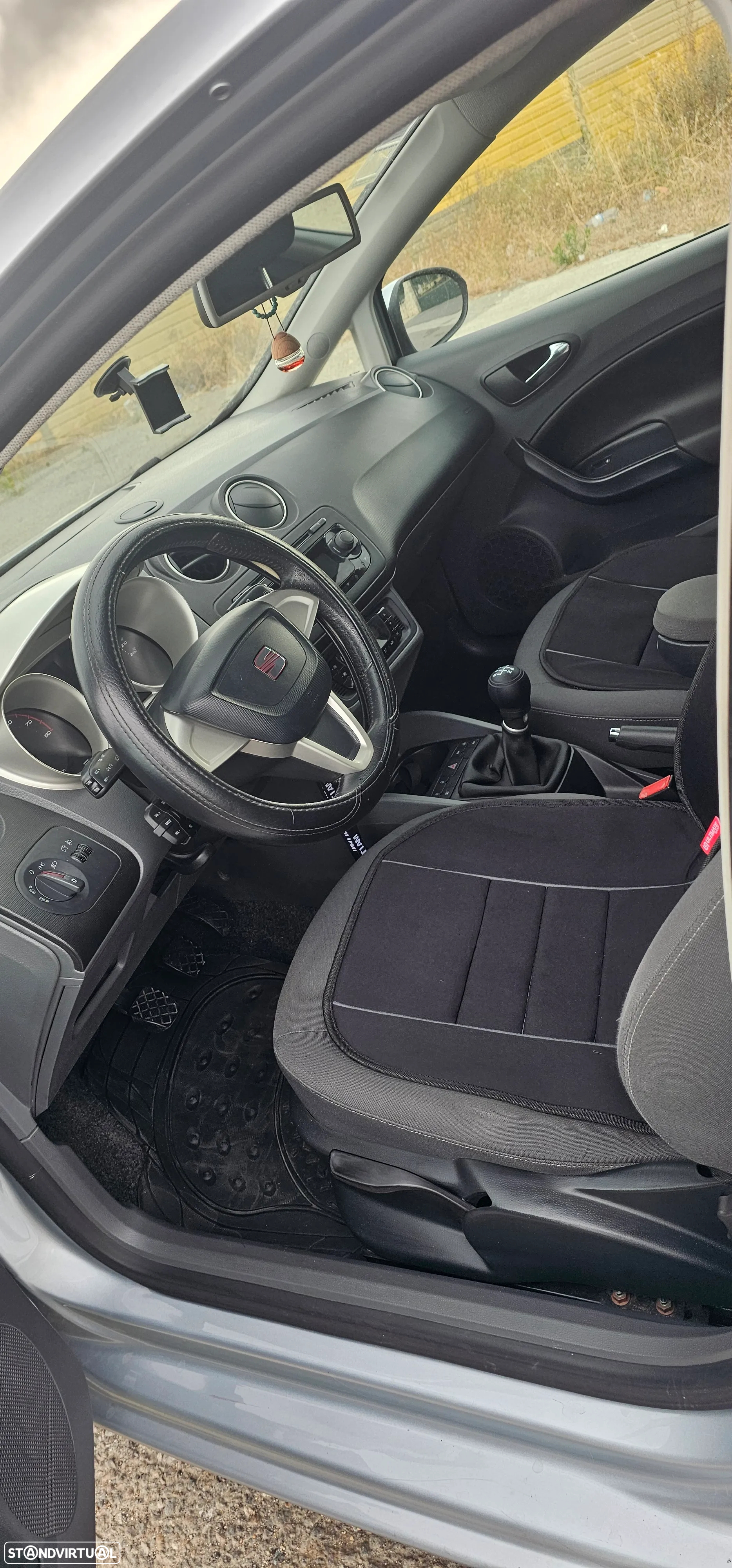 SEAT Ibiza 1.2 12V Reference - 29