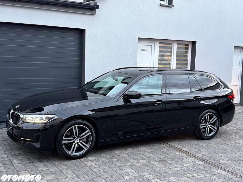 BMW Seria 5 520d M Sport sport - 24