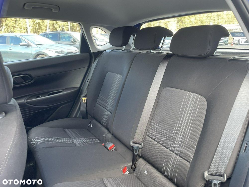 Hyundai i20 1.2 Pure - 16