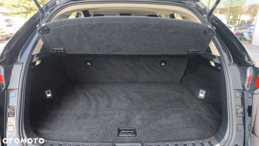 Lexus NX 300h Business Edition AWD - 10