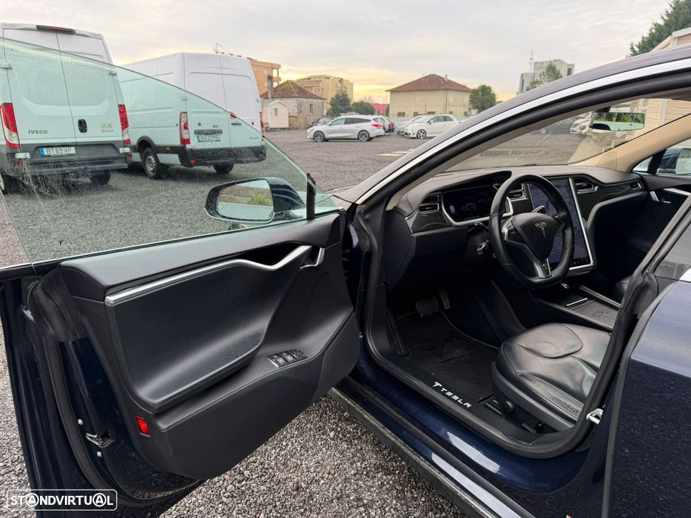 Tesla Model S 60 - 15