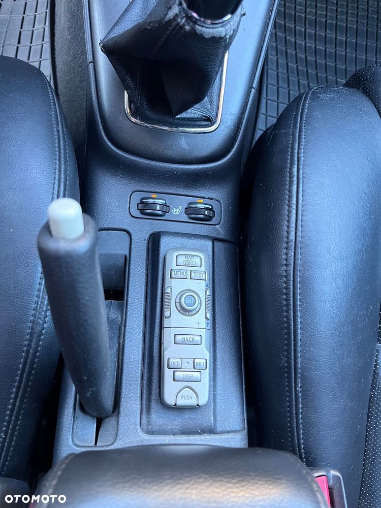 Toyota Avensis 2.0 D-4D Combi - 6