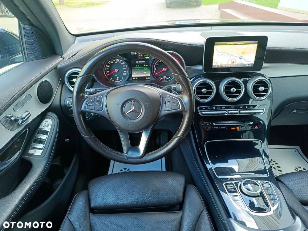 Mercedes-Benz GLC 350 e 4Matic 7G-TRONIC - 30