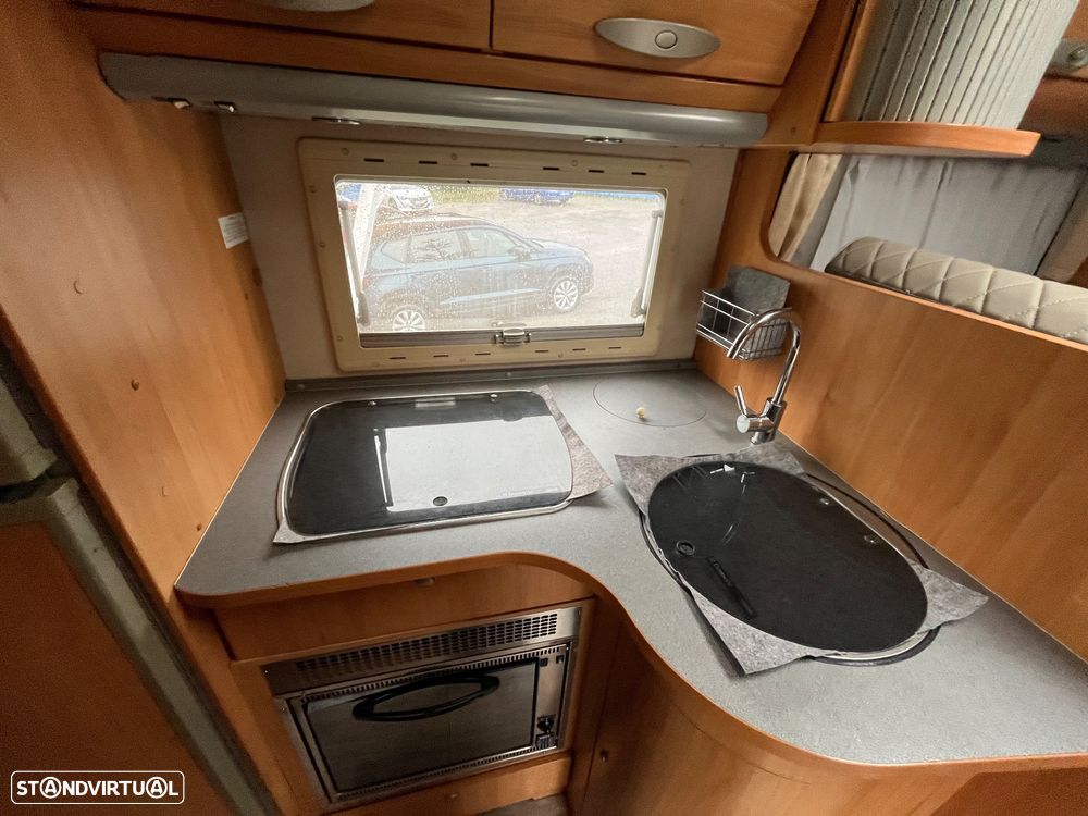 Adria Adriatik Coral S680 SP - 28