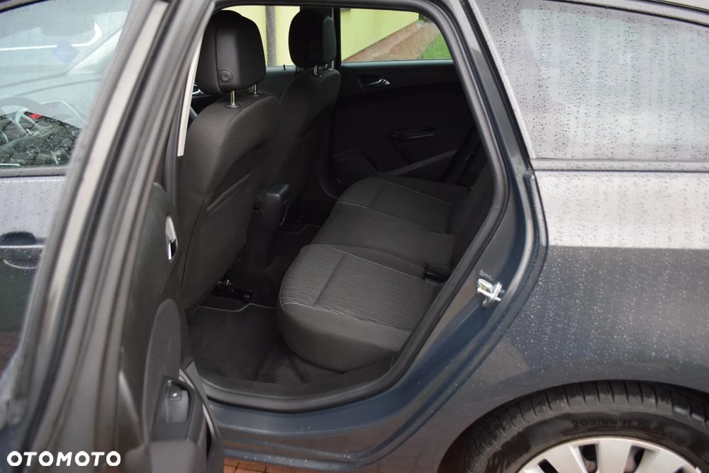 Opel Astra 1.4 Turbo Sport - 16