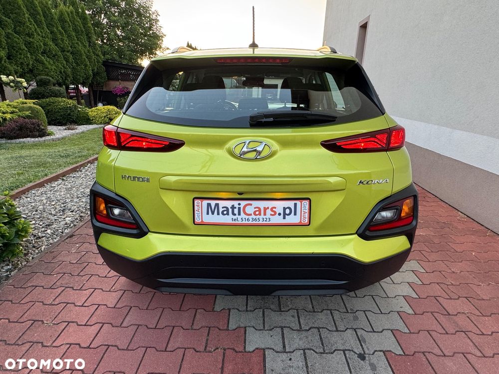 Hyundai Kona - 17