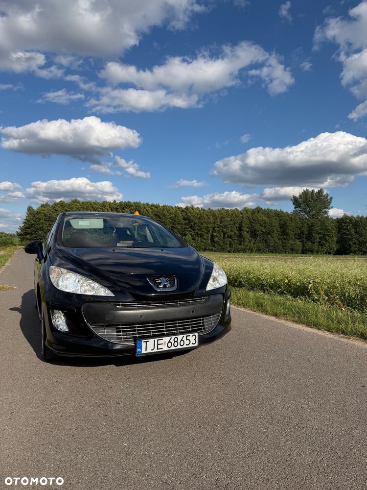 Peugeot 308 - 1