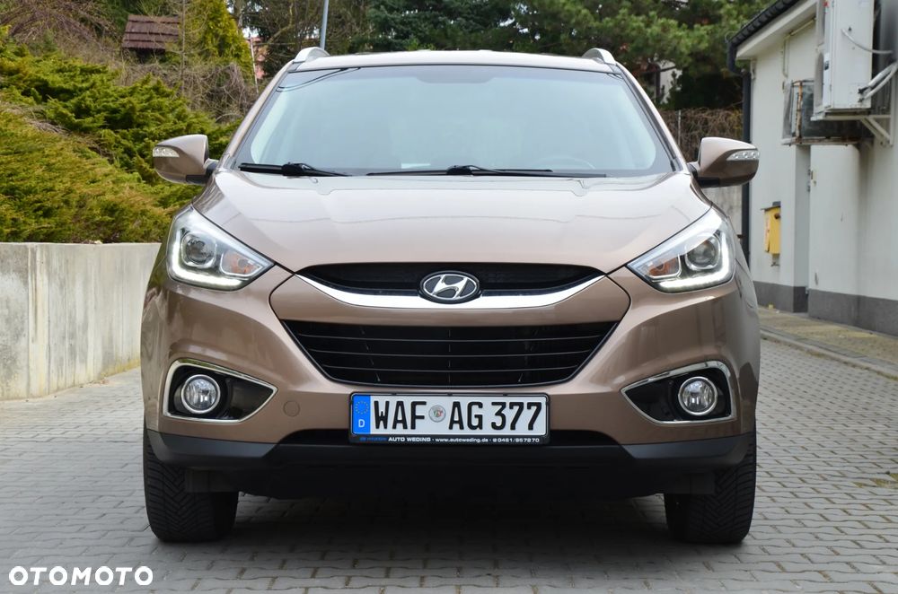 Hyundai ix35 2.0 CRDi 4WD Automatik Fifa World Cup Gold Edition - 28