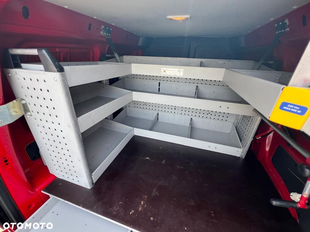 Volkswagen CADDY 2,0 TDI 122KM 4MOTION 4x4 ZABUDOWA WARSZTATOWA BAGAŻNIK DACHOWY - 25