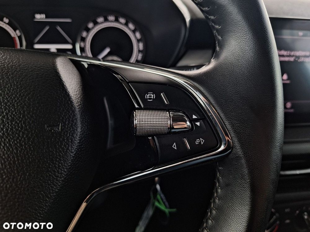 Skoda Fabia 1.0 TSI Ambition - 35