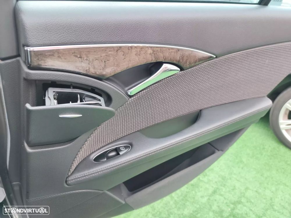 Mercedes-Benz E 220 CDI Avantgarde - 28
