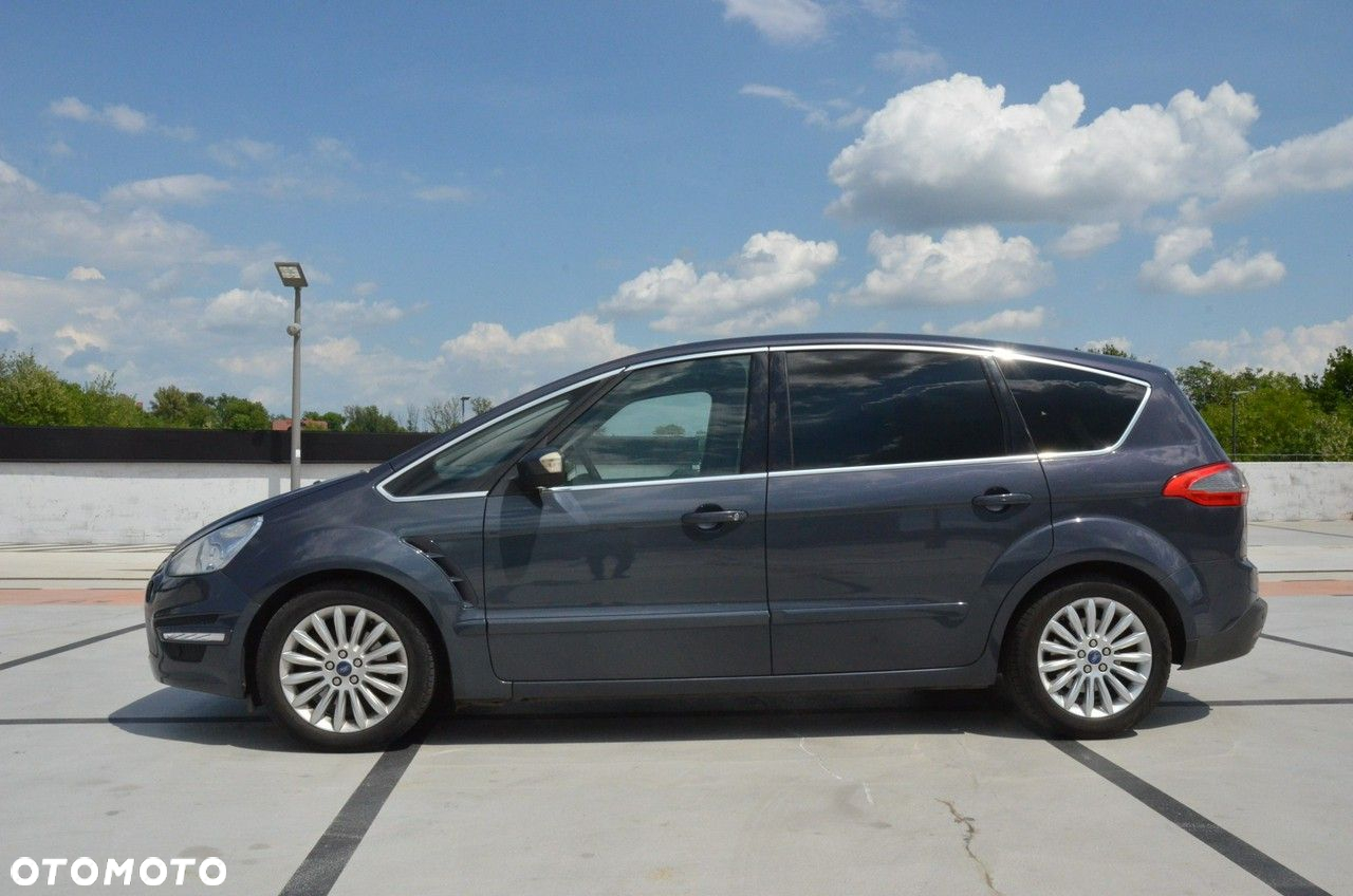 Ford S-Max - 10