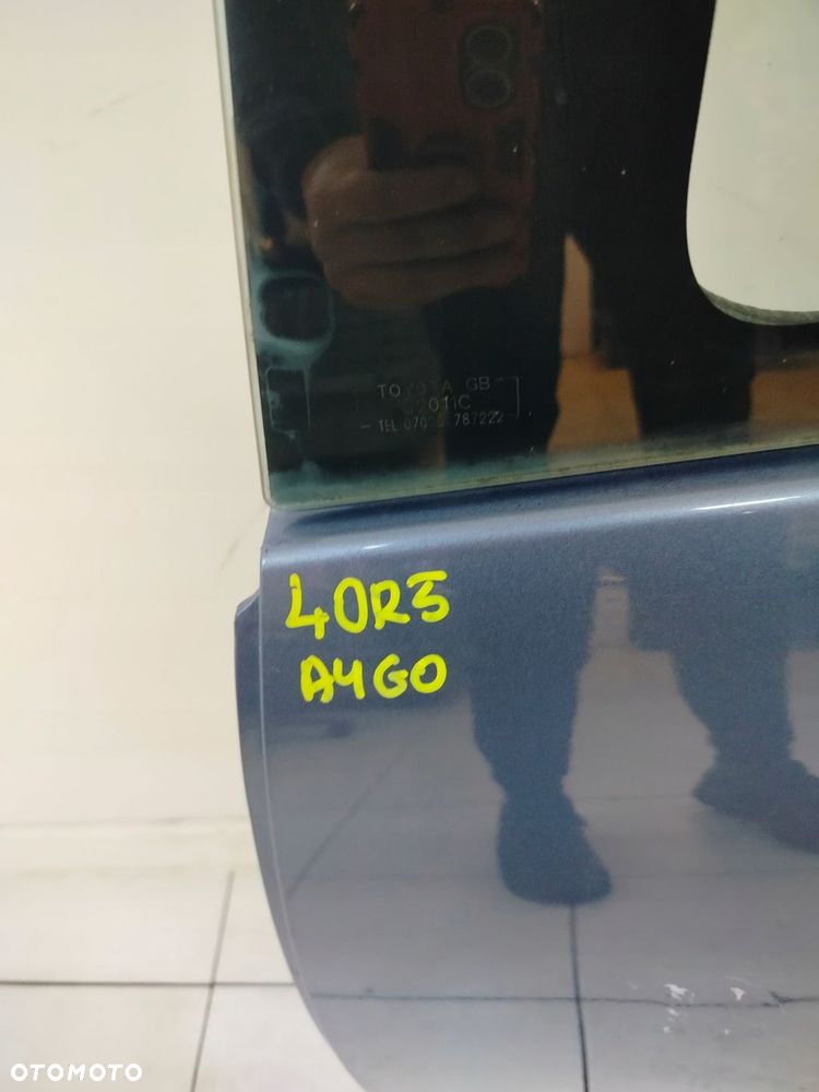 toyota aygo i 05r- drzwi lewe tylne lewy tył 8r3 - 16