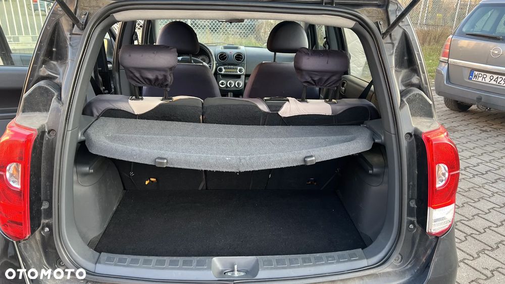 Mitsubishi Colt - 17