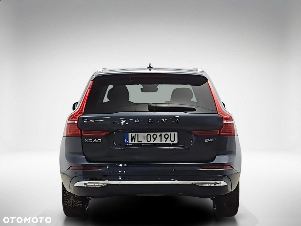 Volvo XC 60 - 4