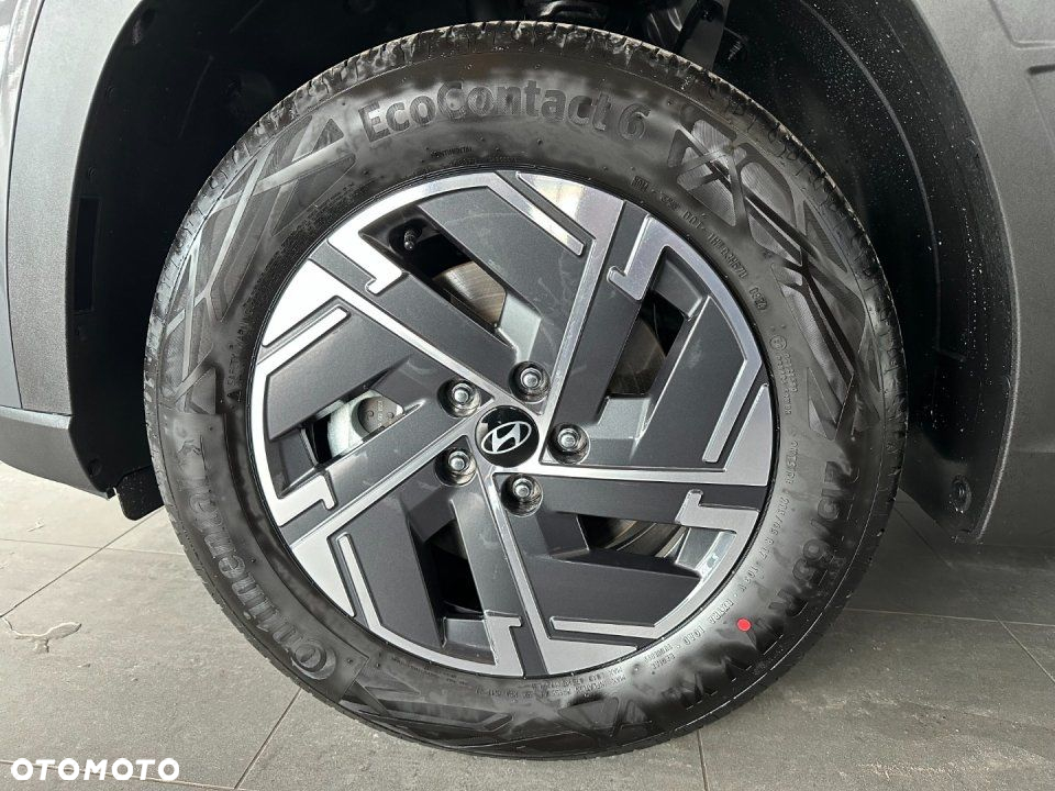 Hyundai Tucson - 8