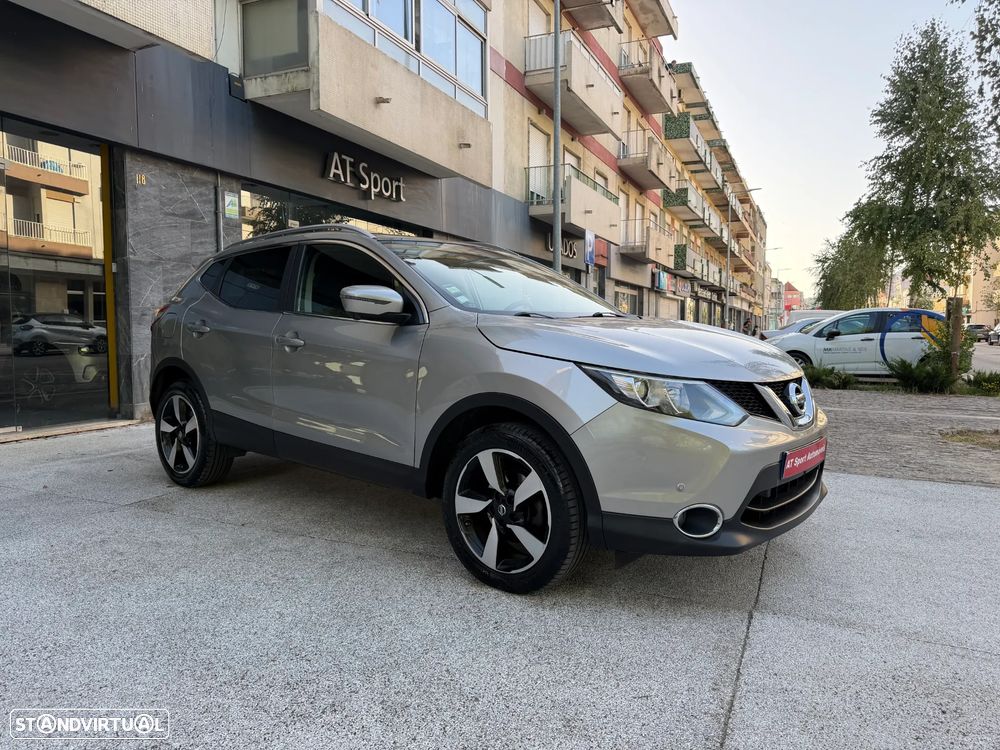 Nissan Qashqai 1.6 dCi N-Connecta 18 - 3
