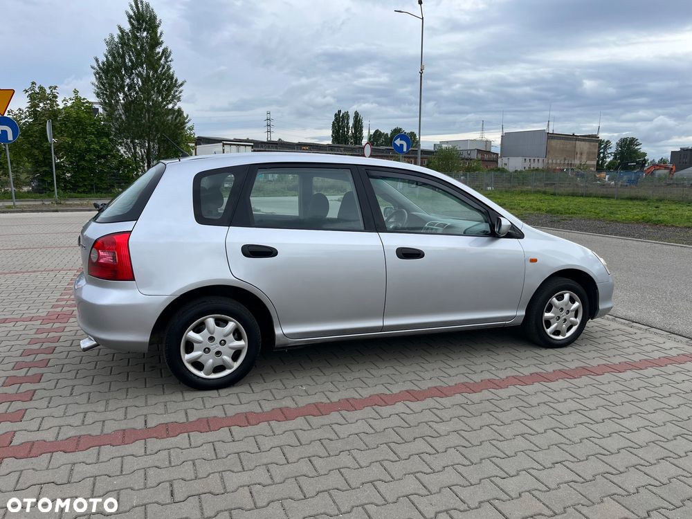 Honda Civic 1.4i S - 26