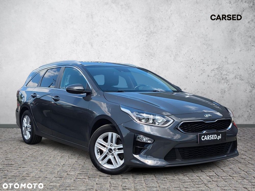 Kia Ceed - 9