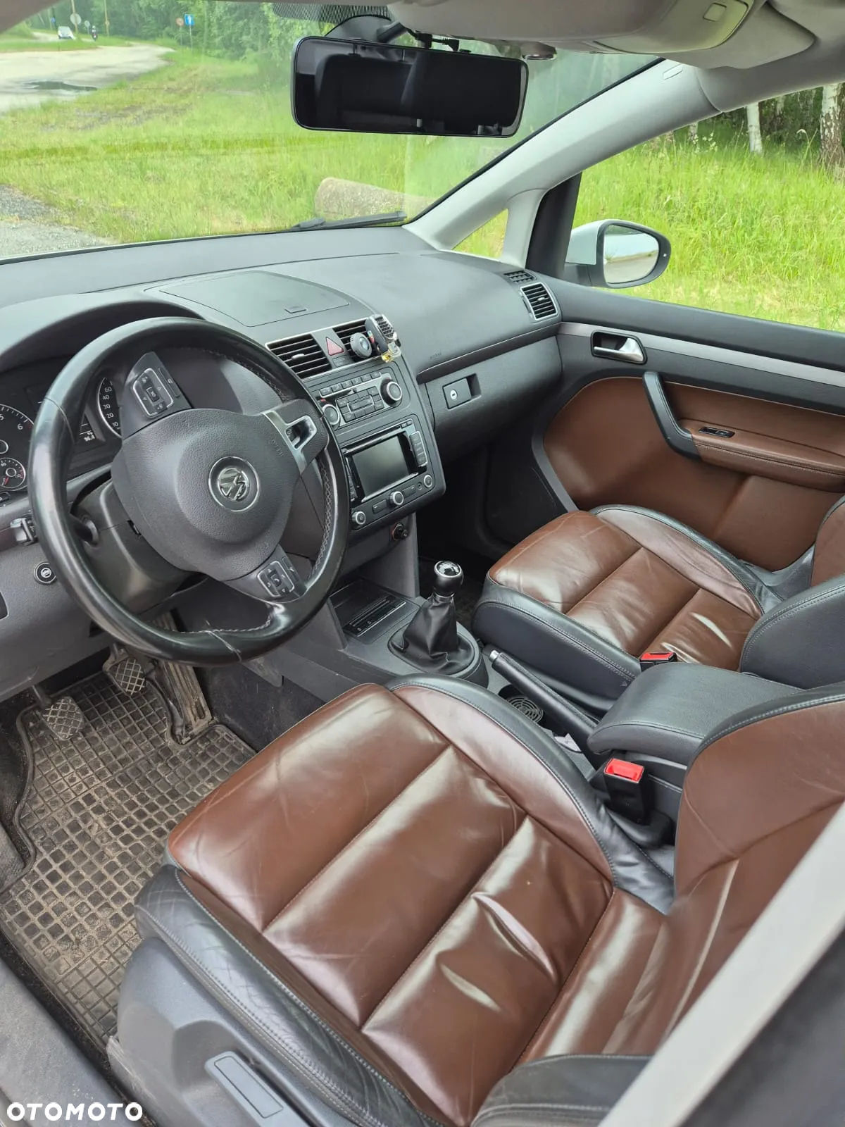 Volkswagen Touran 1.2 TSI BlueMot Comfortline - 23