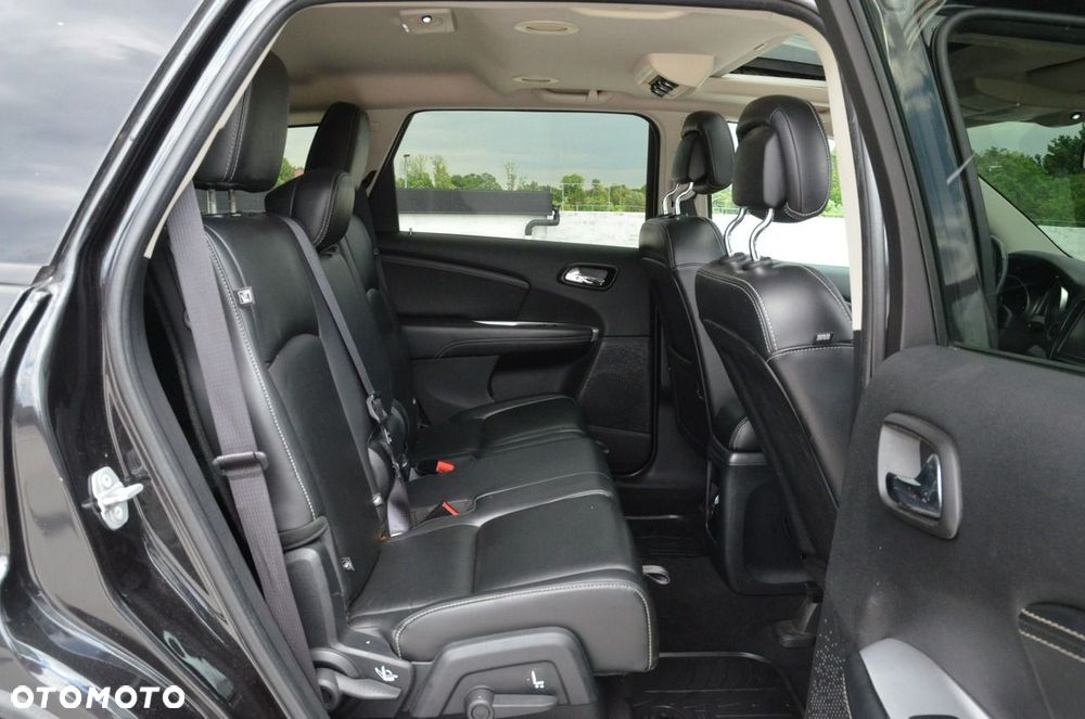 Fiat Freemont 2.0 Multijet Black Code AWD - 28