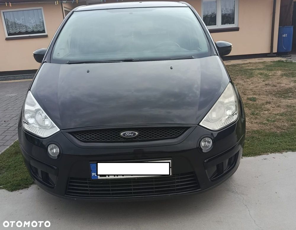 Ford S-Max - 8